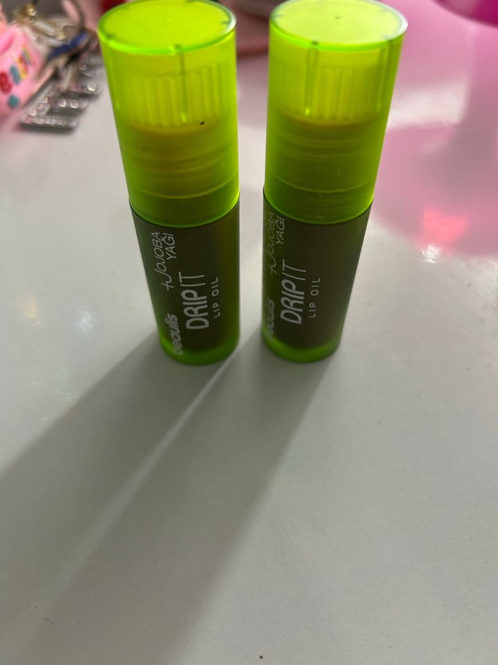 Beaulis Jojoba Yağlı Yeşil Renkli Dudak Yağı - Görsel 4