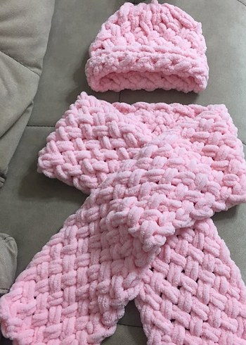 Çocuk Pembe Örgü Bere ve Atkı Seti