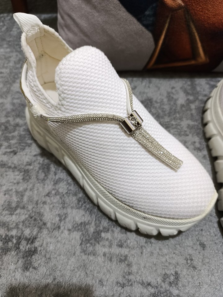 Kadın Beyaz Dolgu Topuklu aksesuarlı Spor Ayakkabı - Görsel 5