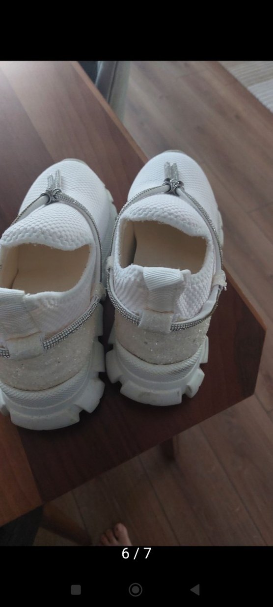 Kadın Beyaz Dolgu Topuklu aksesuarlı Spor Ayakkabı - Görsel 3