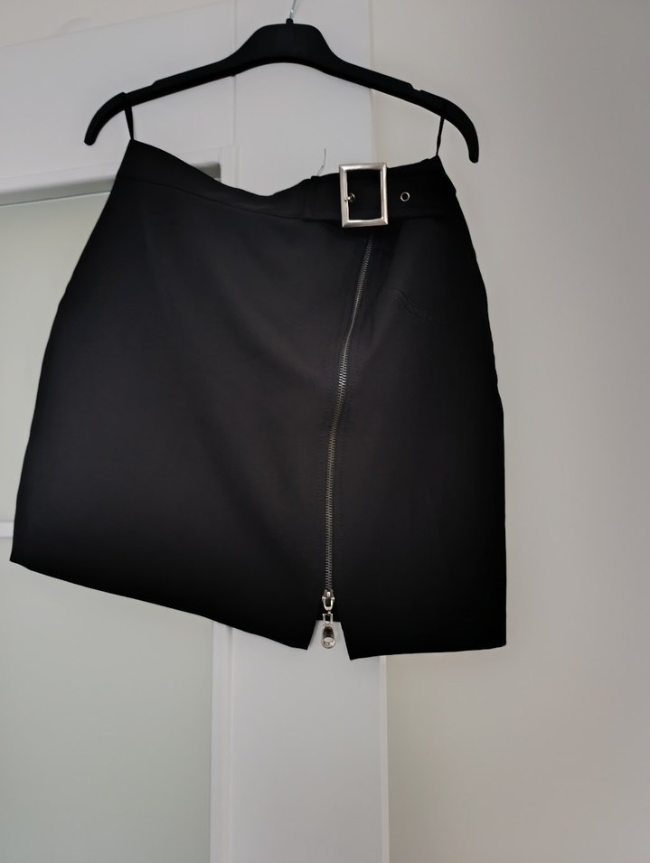 Siyah Kemerli Mini Etek - Görsel 2