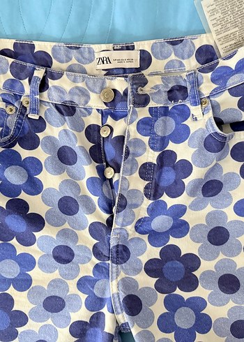Düğmeli mavi desenli ZARA Kadın Denim Pantolon - Görsel 3