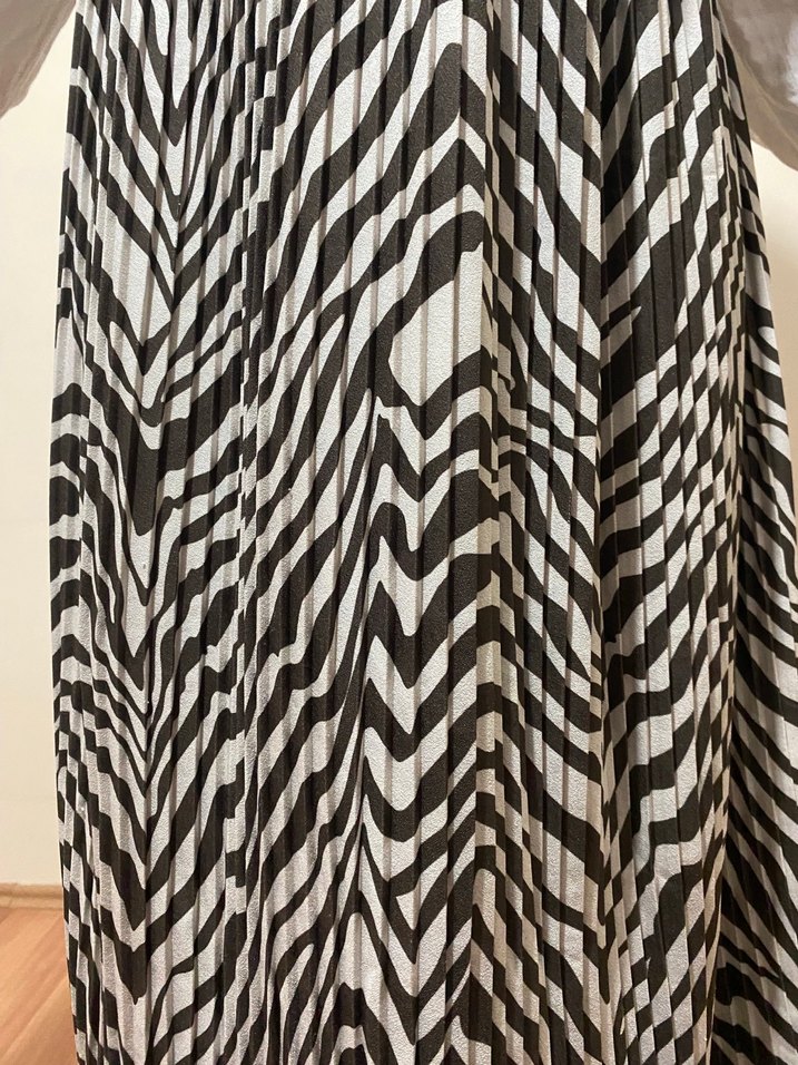 Kahverengi Zebra Desenli Pilili Uzun Etek - Görsel 3