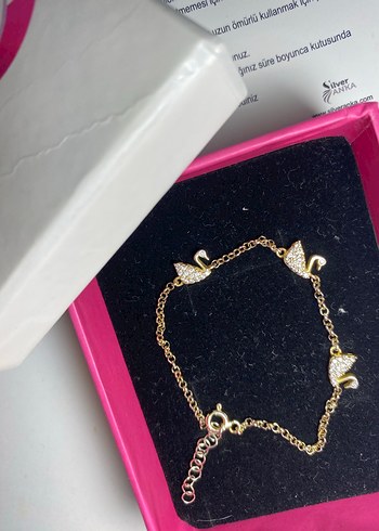 Gold renk kuğu detay gümüş bileklik - Görsel 4