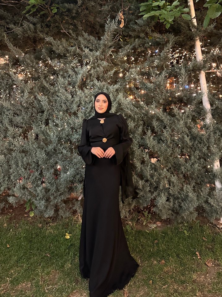 Uzun Siyah Gotik Drape Detaylı Tesettür Abiye - Görsel 2