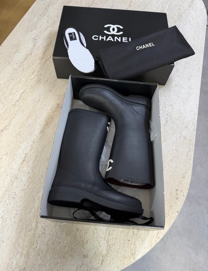 Chanel siyah çizme - Görsel 2