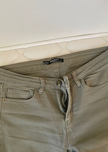 Düğmeli Bej Kadın Denim Pantolon