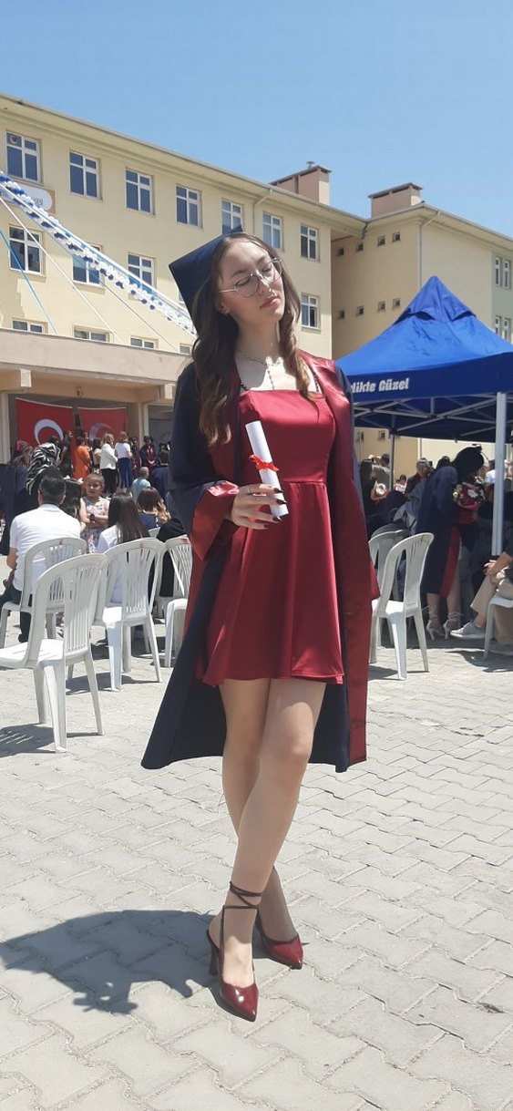 Arkası kurdele elbise - Görsel 3