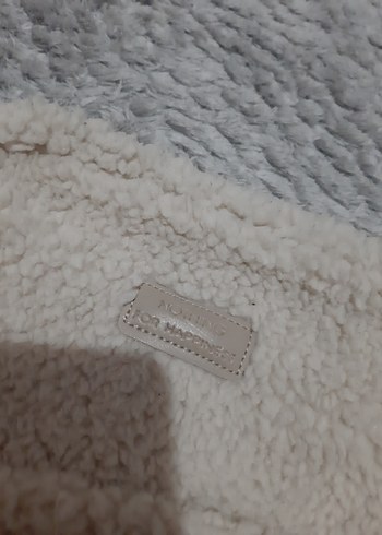 Bej Peluş Çanta - Görsel 2