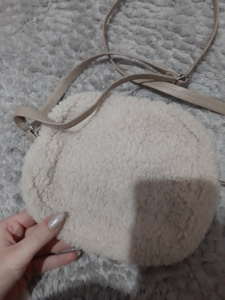 Bej Peluş Çanta - Görsel 4