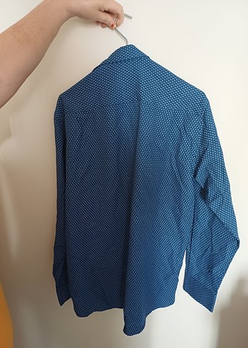 Düğmeli Mavi Gömlek - Görsel 2