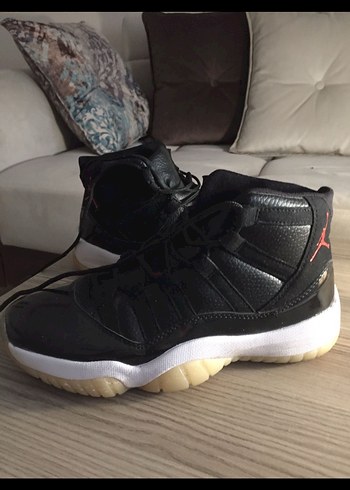 Air jordan retro 11 ayakkabı