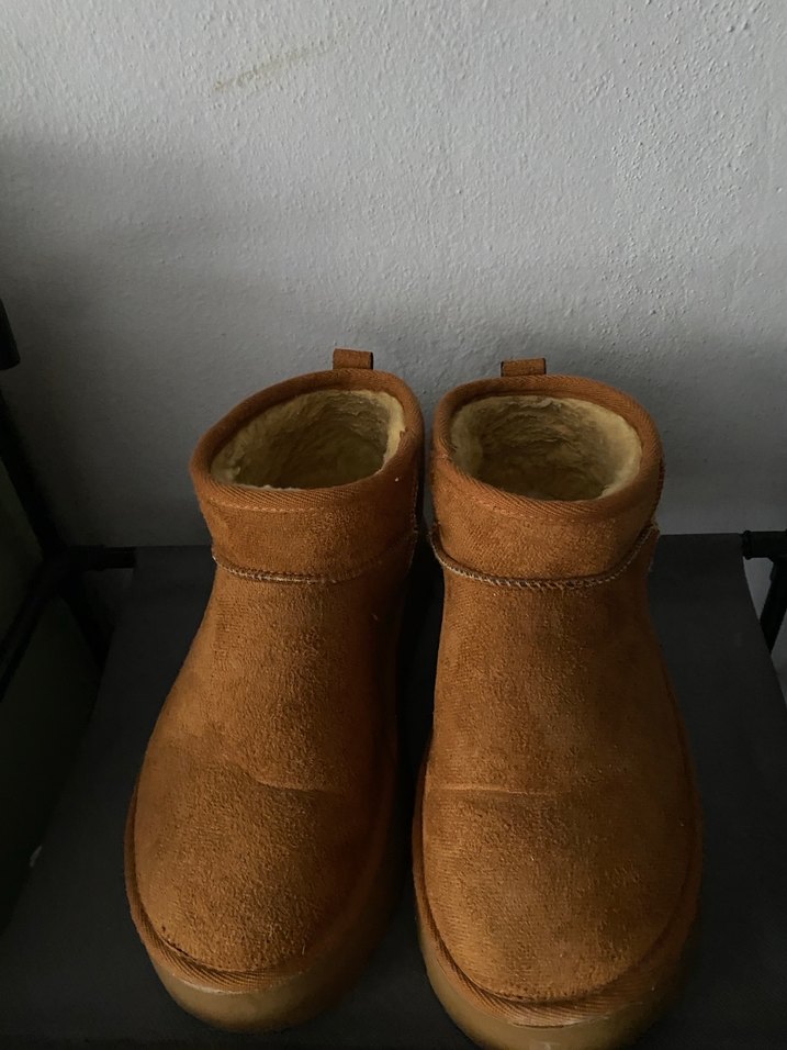 UGG Kadın Kahverengi Dolgu Topuk Süet Bot - Görsel 2