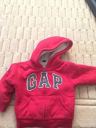 GAP Sweatshirt