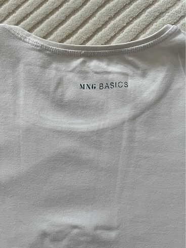 s Beden beyaz Renk Mango basıc tshirt