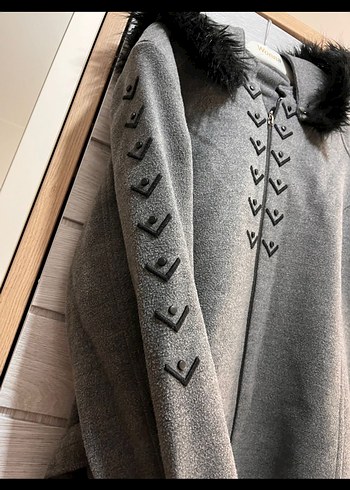 Gri Uzun Kadın Kaban, Kürk Detaylı - Görsel 2
