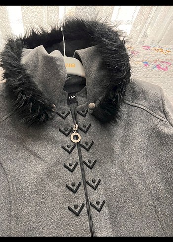 Gri Uzun Kadın Kaban, Kürk Detaylı - Görsel 4