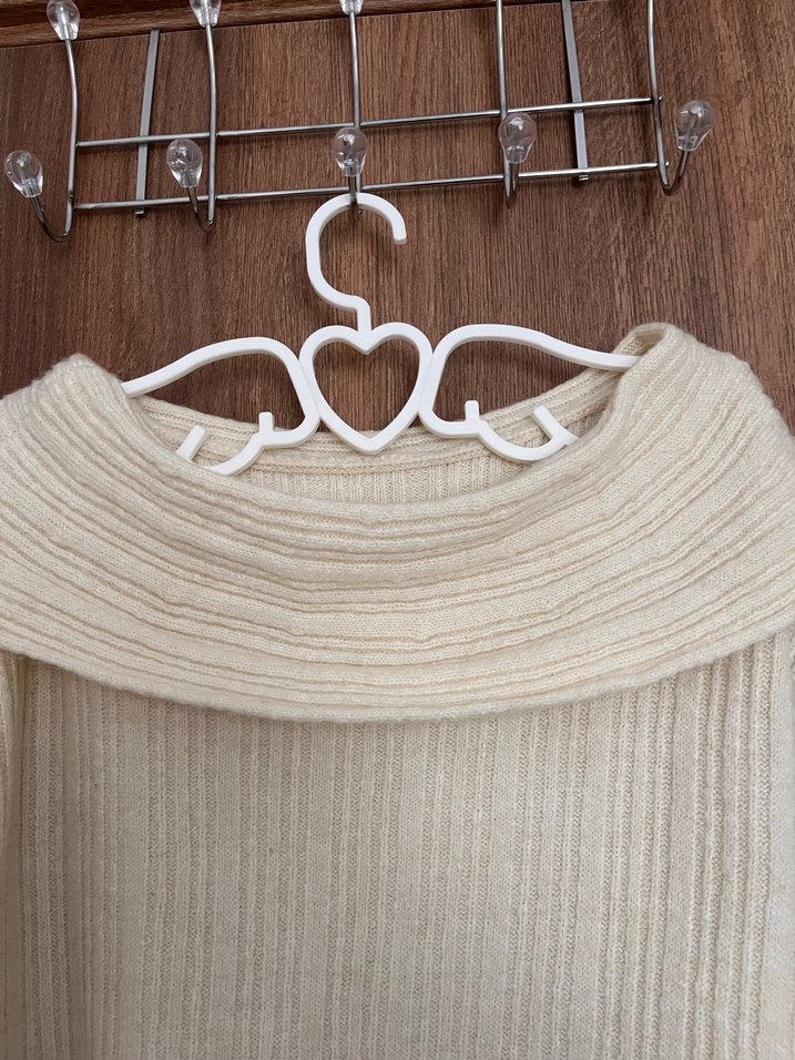 Beyaz Kadın kayık yaka Triko Kazak - Görsel 2