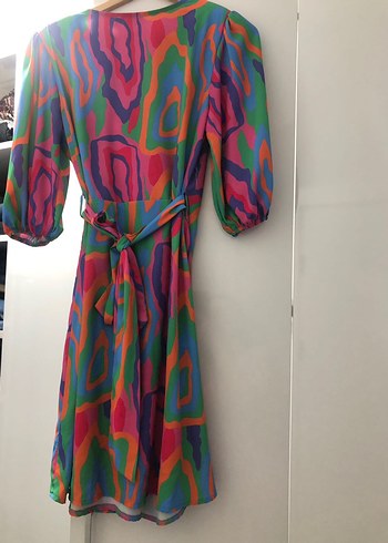 Diğer Renkli Batik Desenli Uzun Kadın Elbise