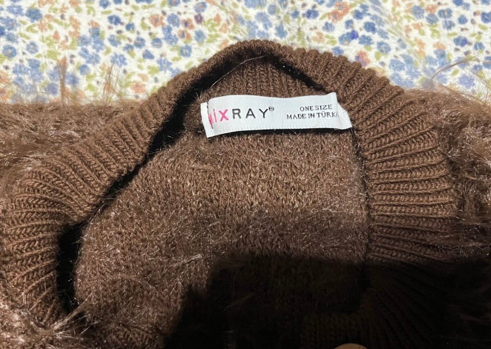 Kahverengi Tüylü Kadın Hırka - Görsel 2