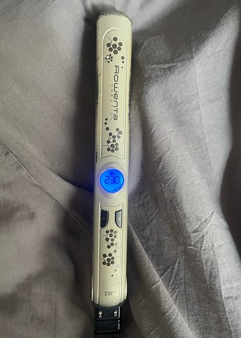 Rowenta Saç Düzleştirici - Görsel 2