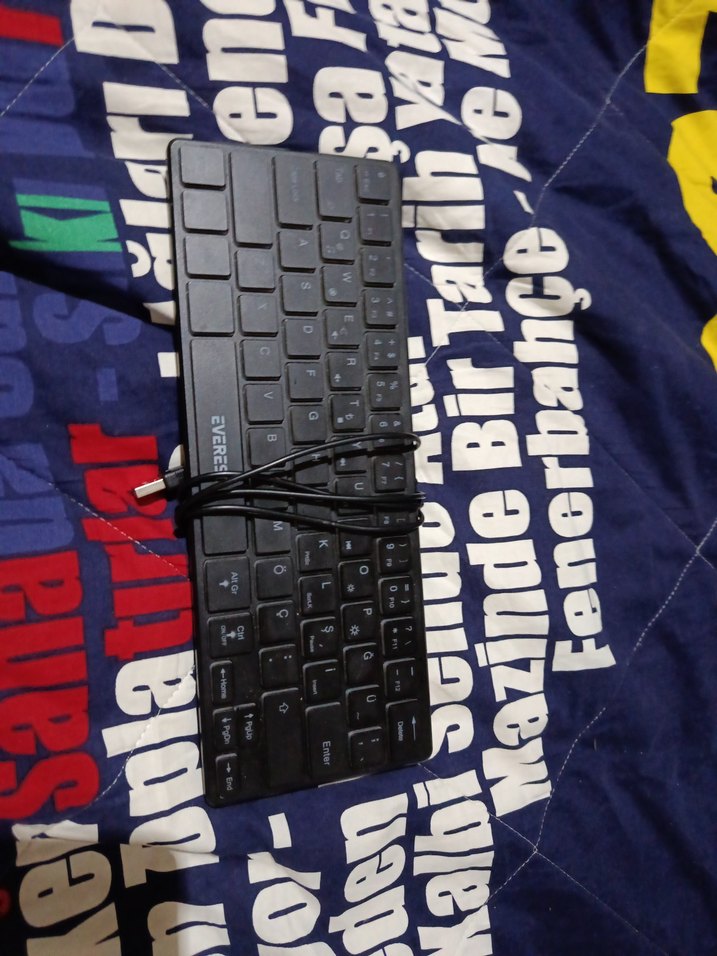 Everest Çok Renkli Aydınlatmalı Kablolu Klavye - Görsel 2