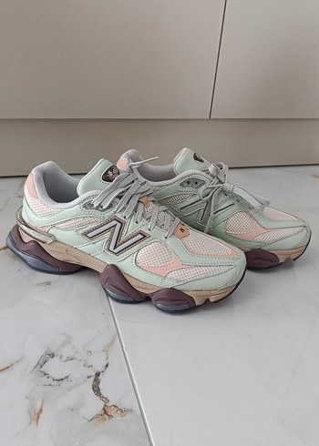 Pastel Tonlarda Orijinal New balance Kadın Spor Ayakkabı