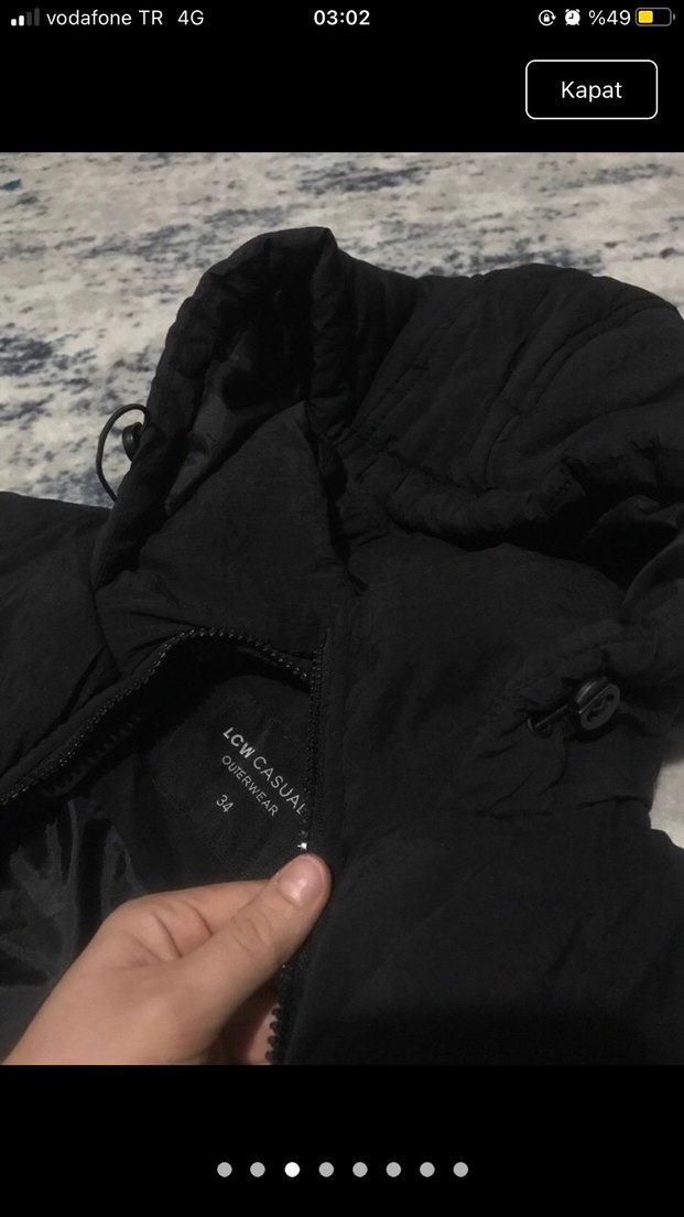 Siyah Kapüşonlu Fermuarlı Kadın Yelek - Görsel 3