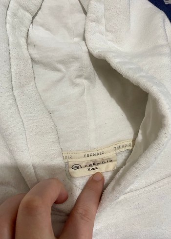 Trendiz Beyaz Kapüşonlu Baskılı Sweatshirt - Görsel 3