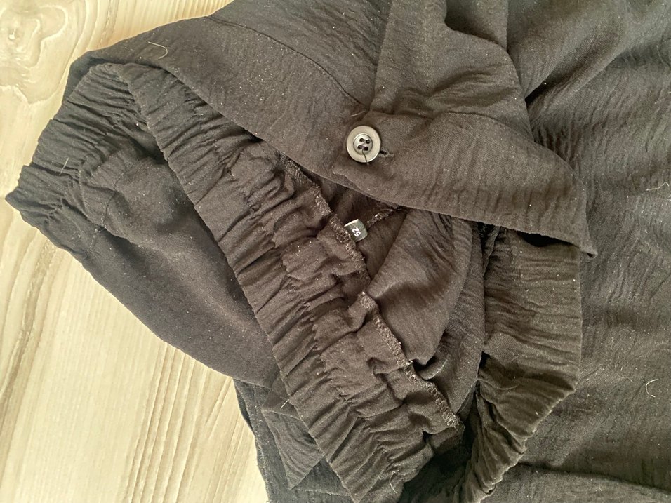 Siyah Bol Kesim Midi Kadın Kumaş Pantolon - Görsel 3