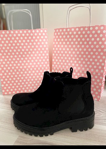 Orijinal Derimod Süet Siyah Kadın Bot - Görsel 2