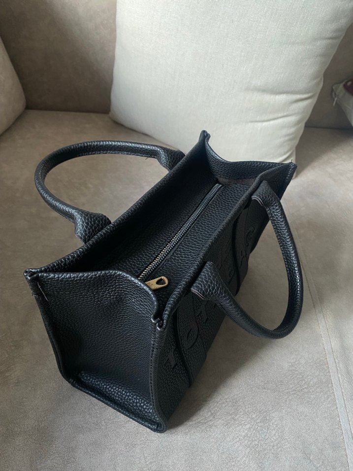 Siyah Deri Fermuarlı Tote Çanta - Görsel 3