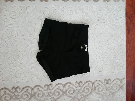 siyah yüksek bel ?ort 
