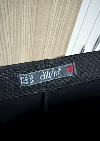 m Beden Siyah Pilili Mini Etek