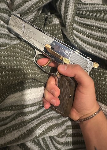 Gri Oyuncak Tabanca Metal Görünümlü Havalı tabanca