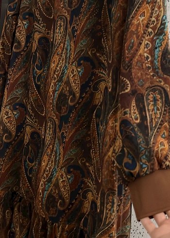 Bohem Tarz Uzun Kahverengi Desenli Elbise - Görsel 2