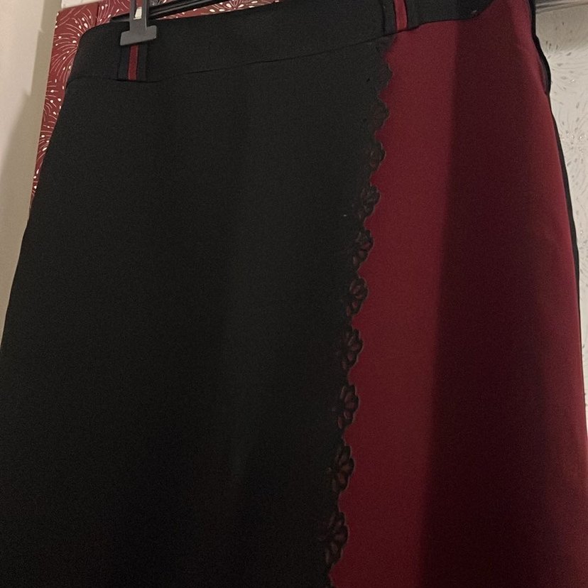 Bordo Siyah Uzun Drapeli Kadın Etek - Görsel 3
