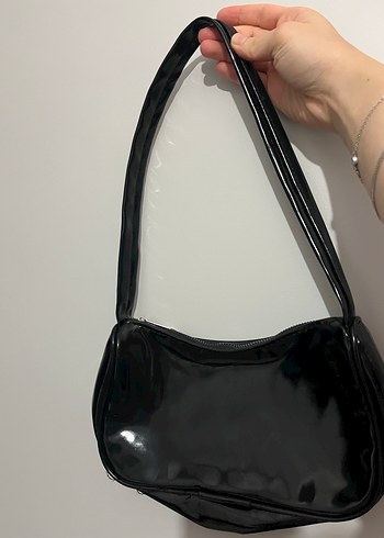 Kadın Parlak Siyah Deri Minimalist Çanta - Görsel 2