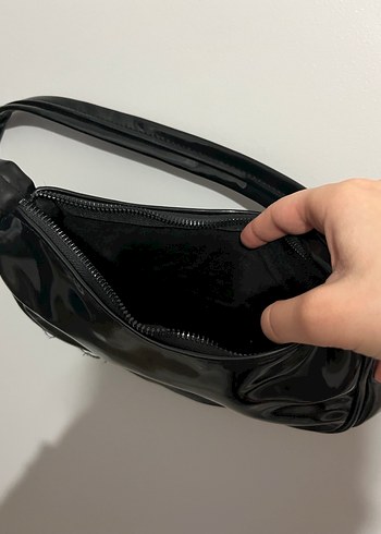 Kadın Parlak Siyah Deri Minimalist Çanta - Görsel 3