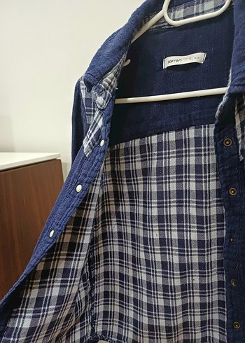 Koton Erkek çocuk ekoseli gömlek - Görsel 4