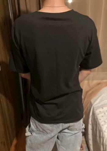 Siyah Baskılı Kısa Kollu Tişört - Görsel 2
