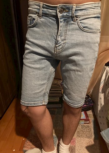 Erkek Gri Batik Desenli Denim Şort