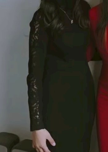 Dantelli Siyah Uzun Kollu Uzun Elbise - Görsel 2