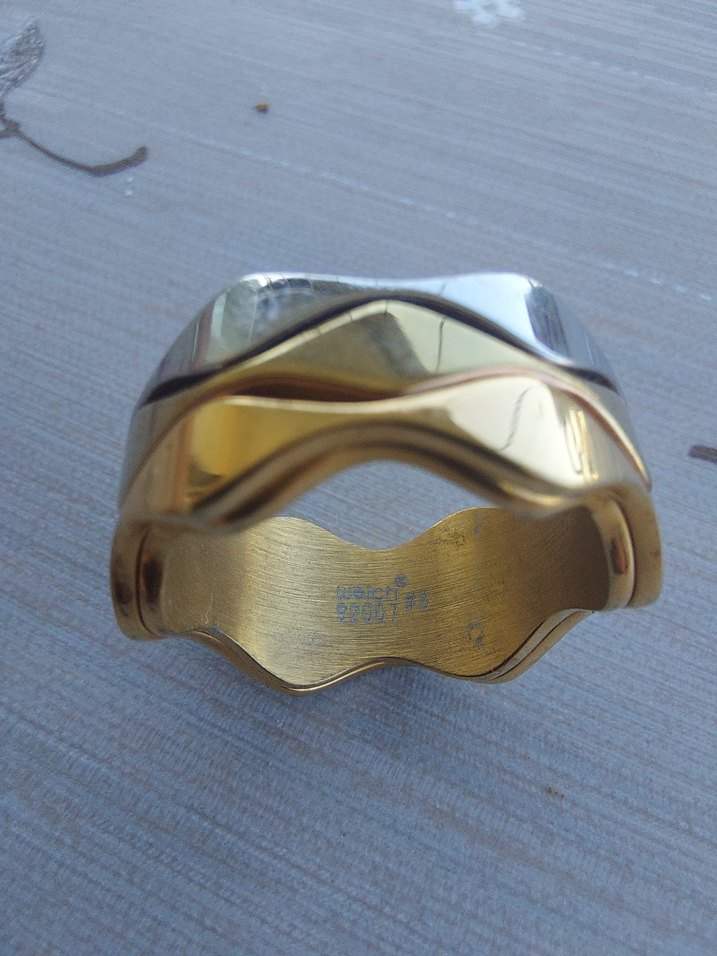 Welch çelik Parlak Altın Renk Dalgalı Kadın Yüzük - Görsel 2