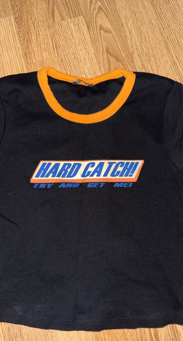 Hard Catch Siyah Tişört — görsel 3/5