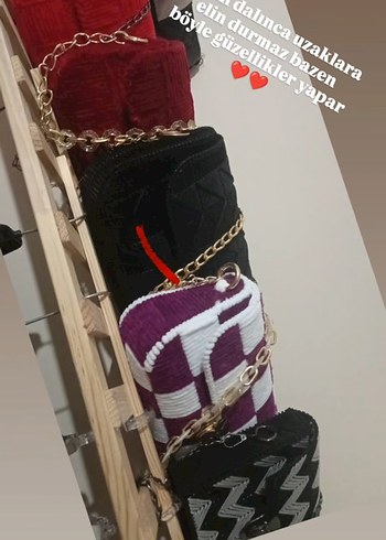 Mor Yılan Desenli Zincir Detaylı Kadın El Zinciri - Görsel 5