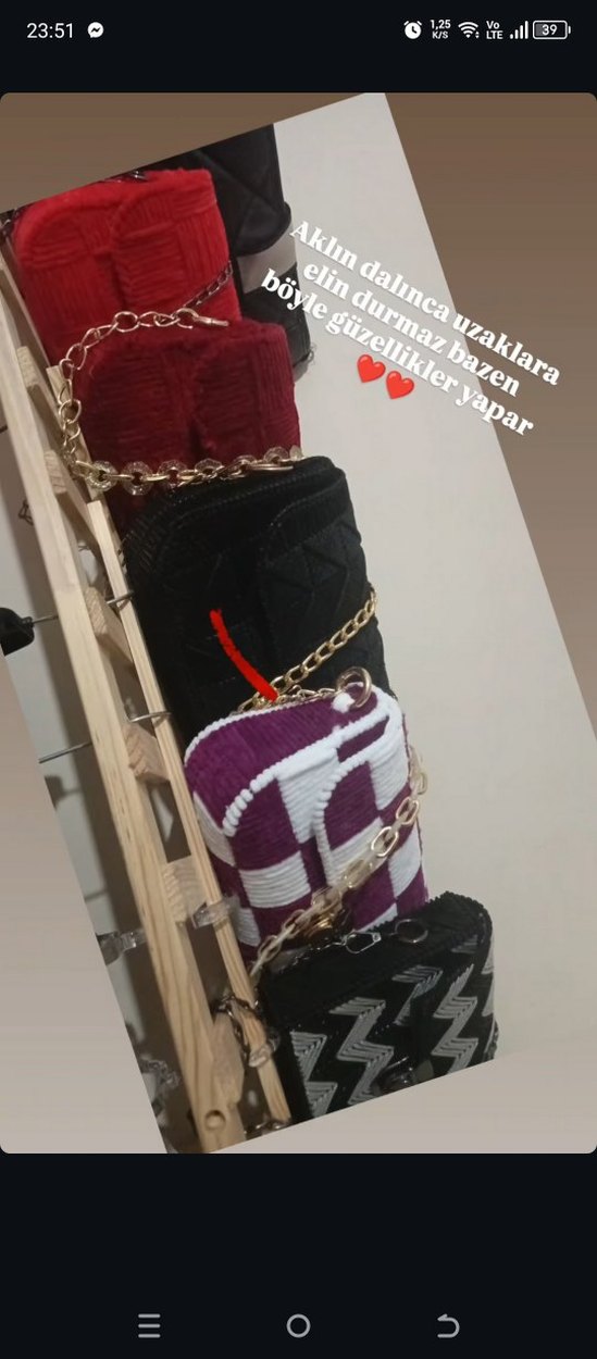 Mor Yılan Desenli Zincir Detaylı Kadın El Zinciri - Görsel 5