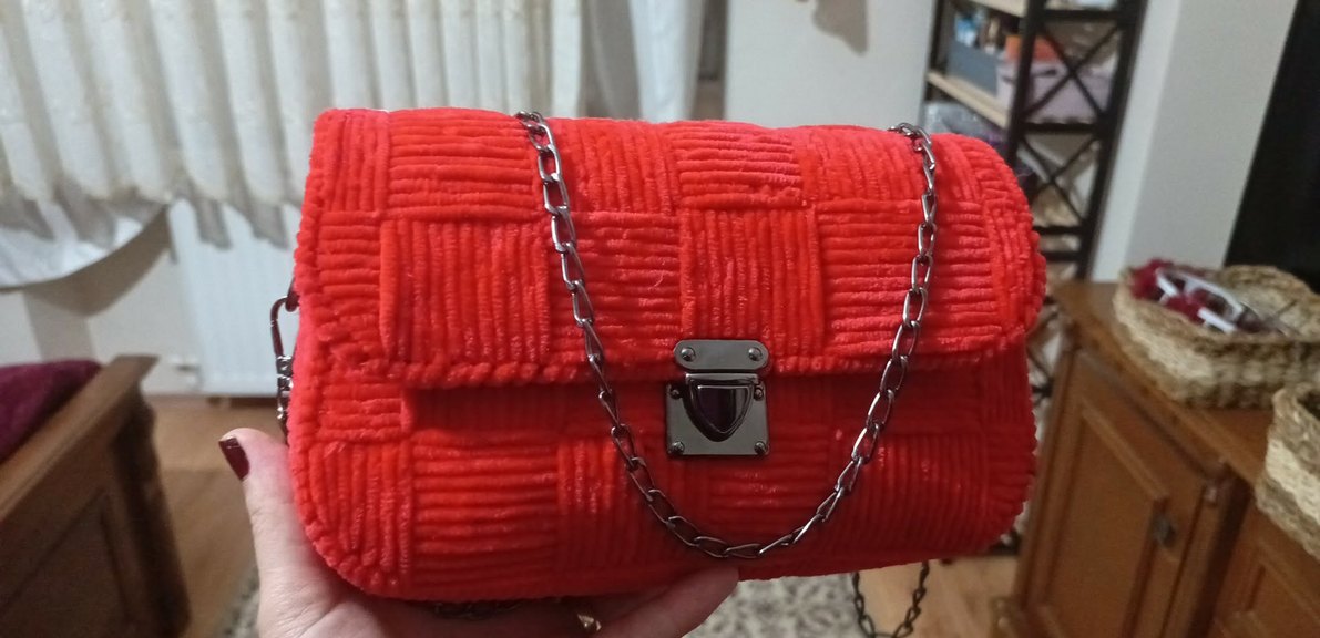 Mor Yılan Desenli Zincir Detaylı Kadın El Zinciri - Görsel 4