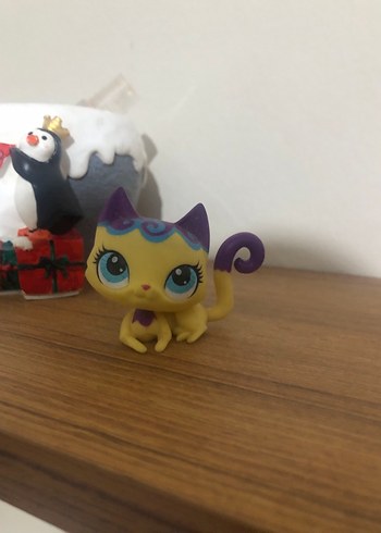 Renkli Sarı Kedi Figürü