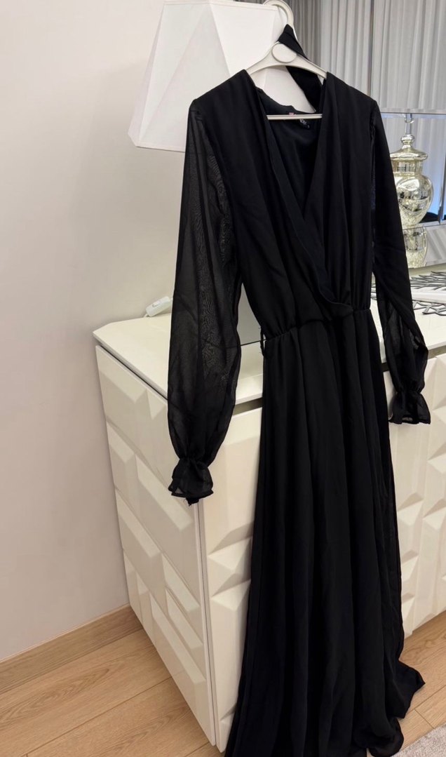 Siyah V Yaka Uzun Kemerli Kadın Elbise - Görsel 3